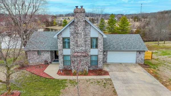 2908 Sunny Brook Drive, Jefferson City, MO 65109