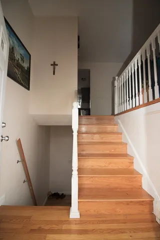 $499,000 | 120 Amesbury Street, Dracut, MA 01826