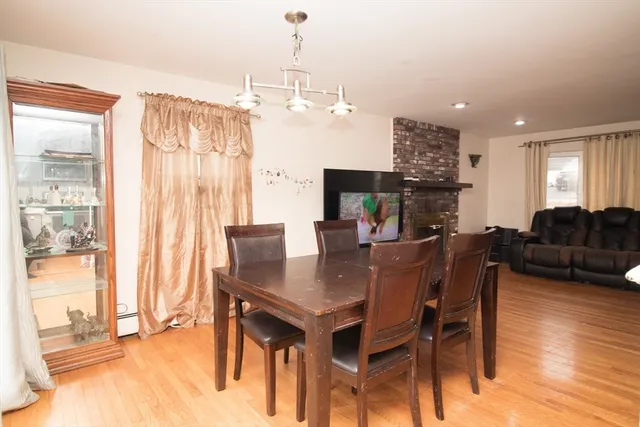 $499,000 | 120 Amesbury Street, Dracut, MA 01826