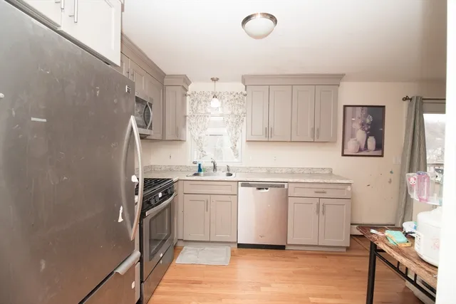 $499,000 | 120 Amesbury Street, Dracut, MA 01826