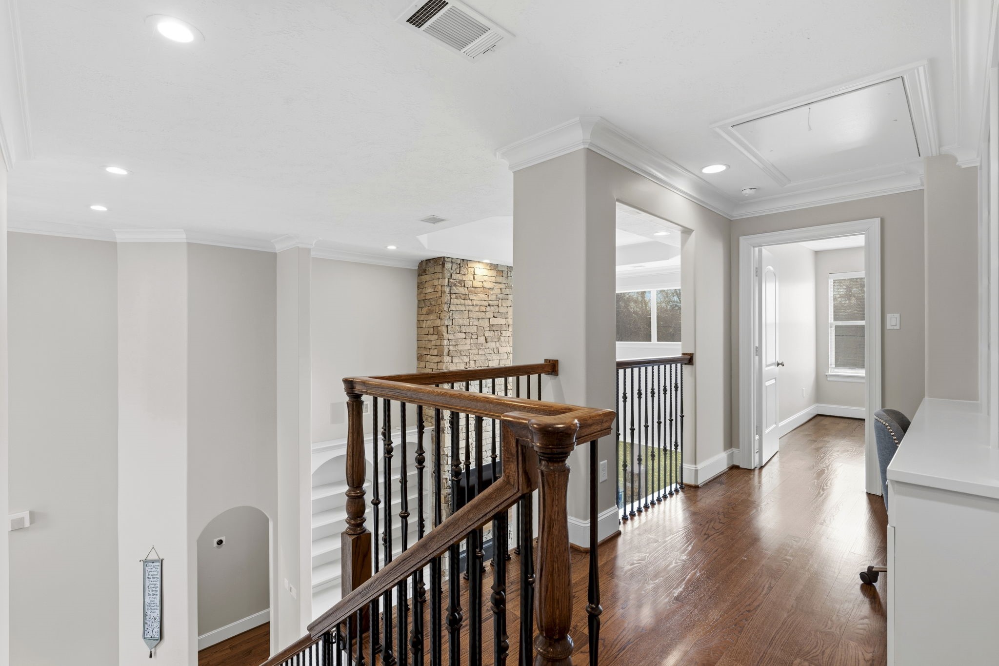 1938 Pech Road Houston, TX 77055 - Photo 27 of 39 a view of entryway with wooden floor