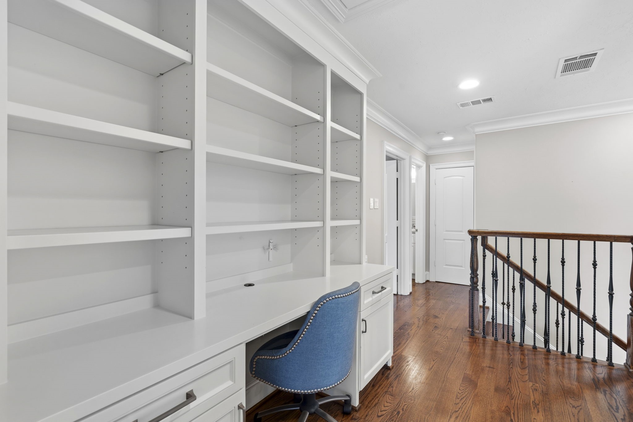 1938 Pech Road Houston, TX 77055 - Photo 28 of 39 a view of a room with wooden floor and chair