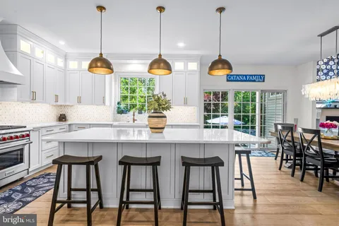 $1,350,000 | 5 Somerton Square, Medford, NJ 08055