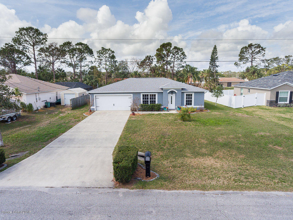 6810 Haddington Road Cocoa, FL 32927 - Photo 1 of 20 Front