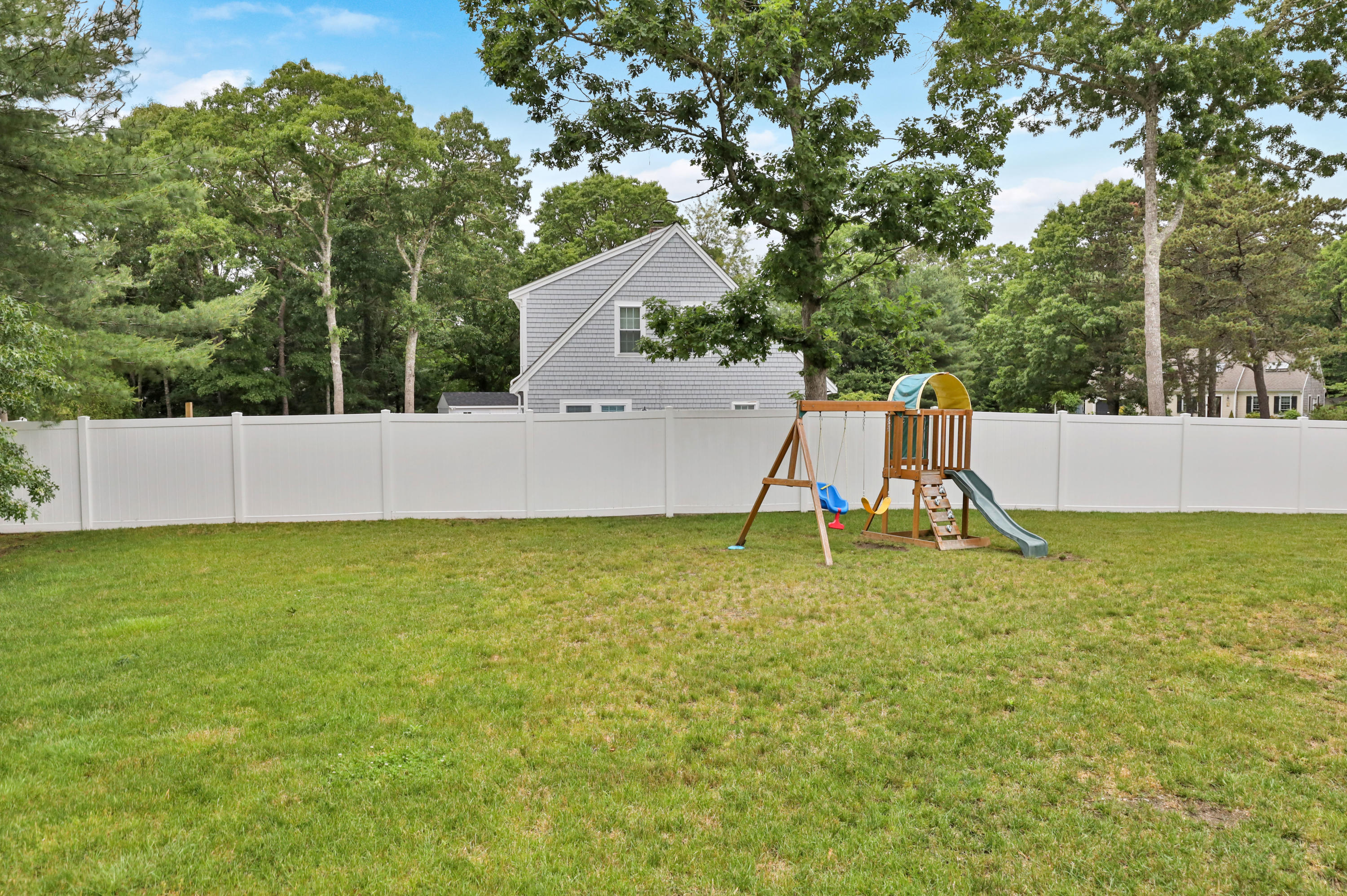 46 Briar Patch Road Osterville, MA 02655 - Photo 41 of 46 46BriLR-47