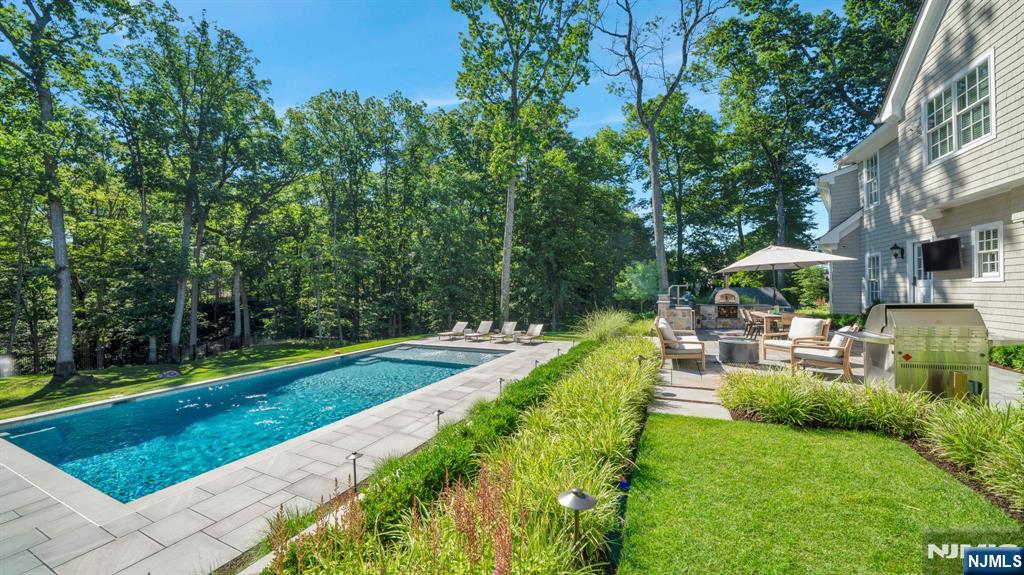 222 Deep Brook Road Wyckoff, NJ 07481 - Photo 45 of 50