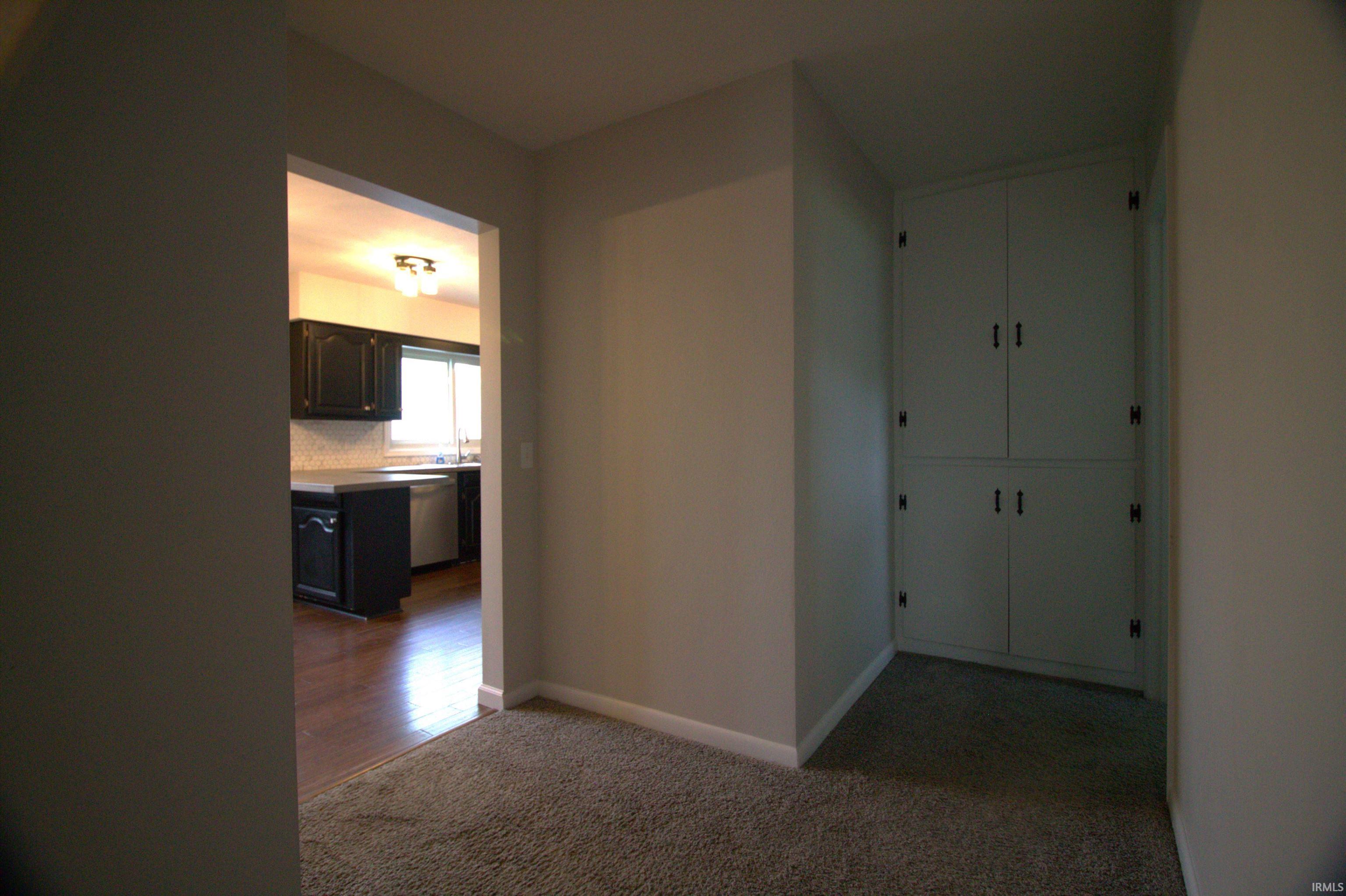 5917 South Delmar Road Marion, IN 46953 - Photo 21 of 25 Gallery Image 21