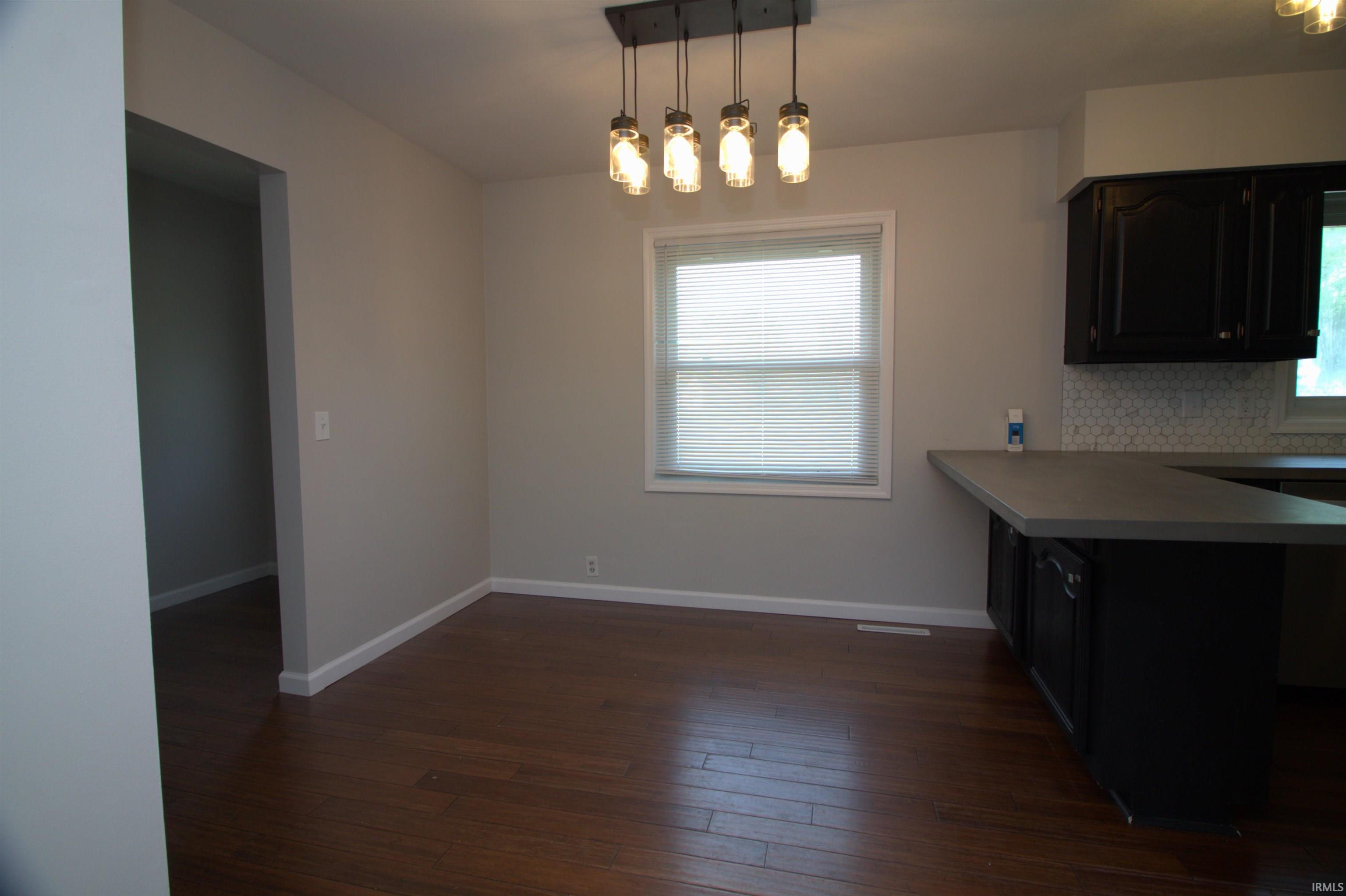 5917 South Delmar Road Marion, IN 46953 - Photo 9 of 25 Gallery Image 9