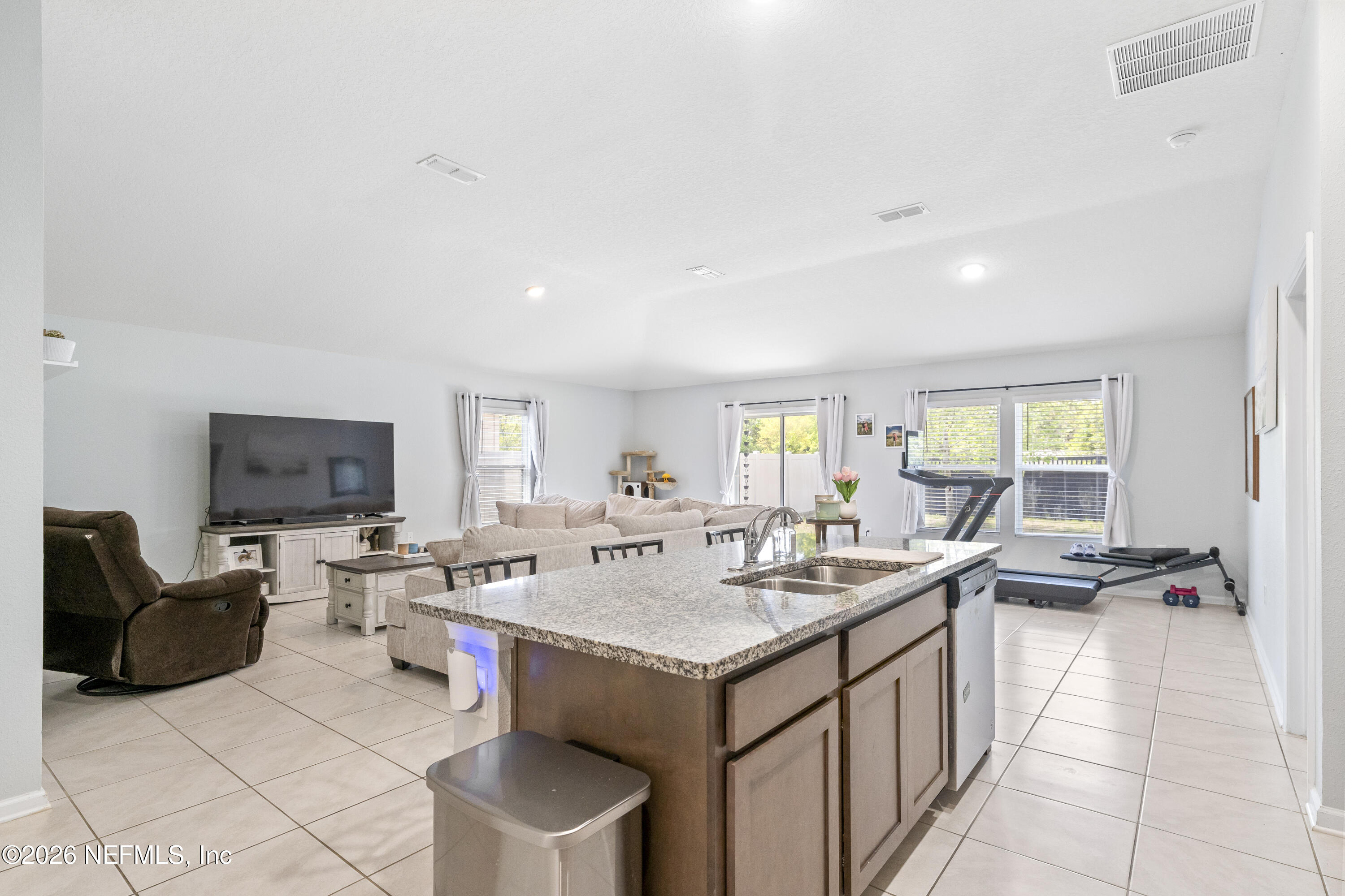 86285 Express Court Yulee, FL 32097 - Photo 13 of 26 DSC09636_1