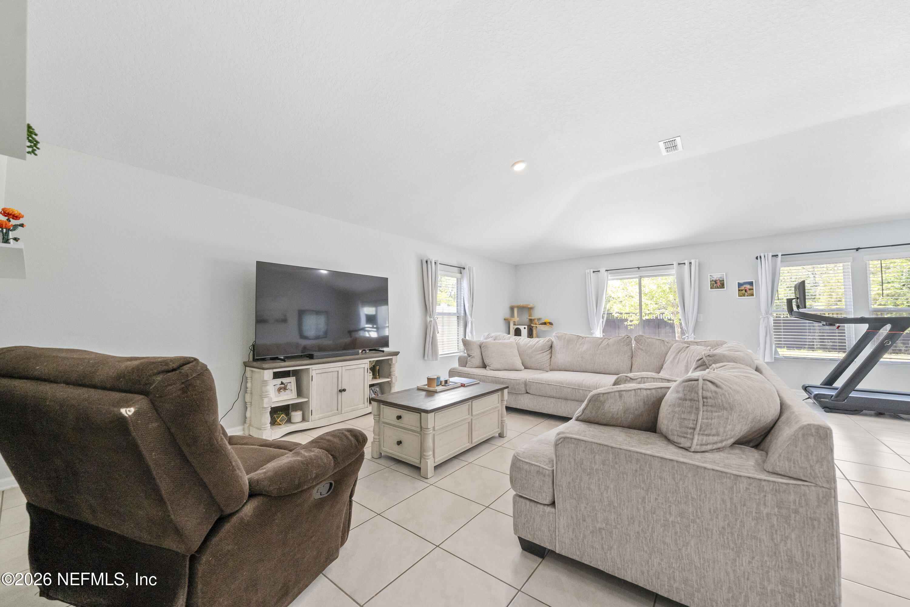 86285 Express Court Yulee, FL 32097 - Photo 16 of 26 DSC09649_1