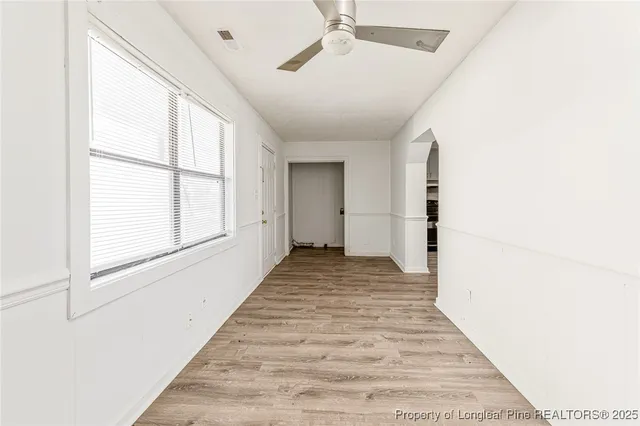 a view of utility room