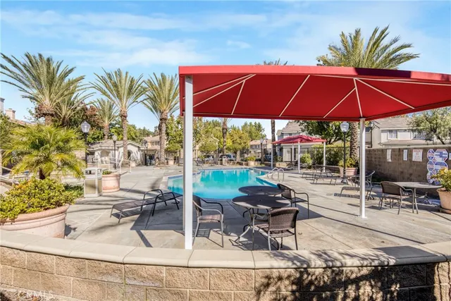 $575,000 | 22754 Little Falls Court, Saugus, CA 91350