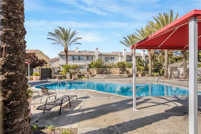 $575,000 | 22754 Little Falls Court, Saugus, CA 91350