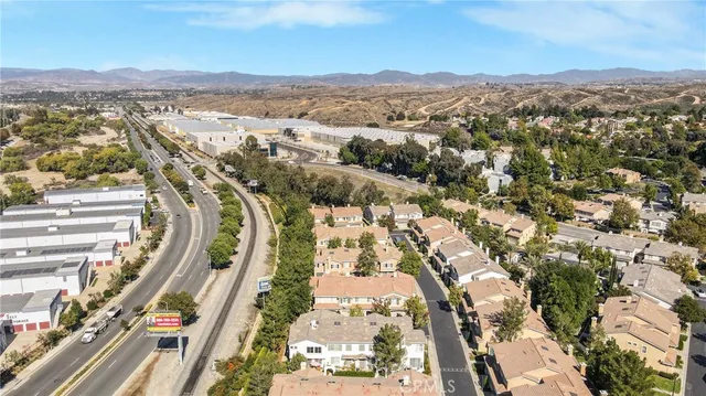 $575,000 | 22754 Little Falls Court, Saugus, CA 91350