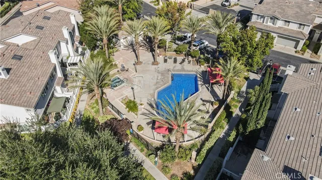 $575,000 | 22754 Little Falls Court, Saugus, CA 91350