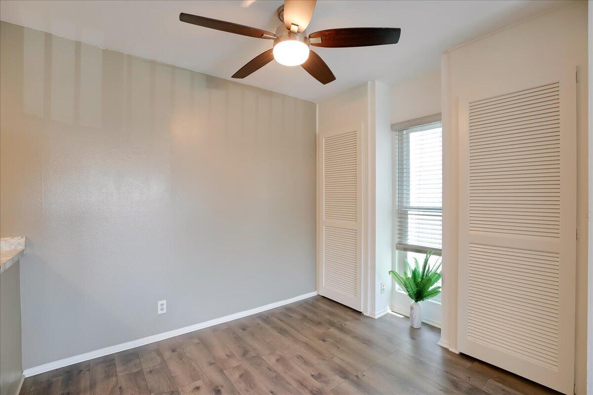 47 Dearborn Place, Unit 26 Goleta, CA 93117 - Photo 7 of 17 Dining Area
