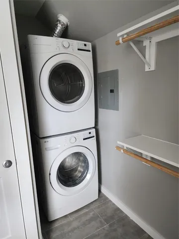 $900 | 519 Magnolia Point Drive, Unit B, Huffman, TX 77336