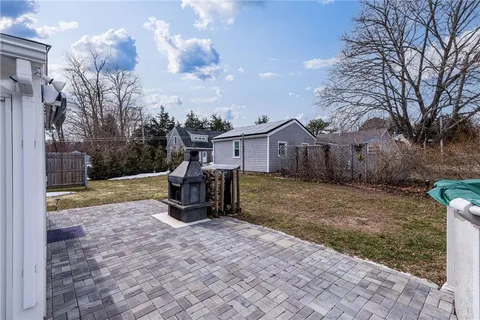 $675,000 | 121 Tupelo Road, South Kingstown, RI 02879