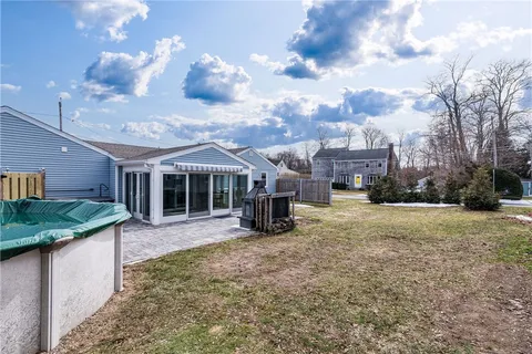 $675,000 | 121 Tupelo Road, South Kingstown, RI 02879