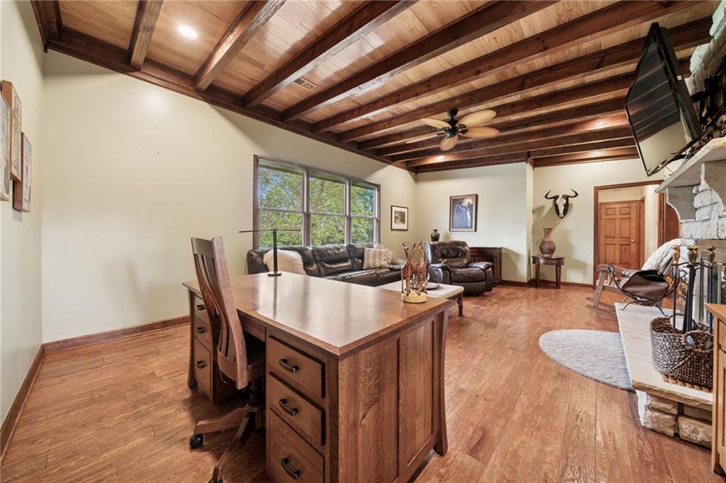 353 Linnwood Road Eighty Four, PA 15330 - Photo 12 of 36 a view of a dining room with furniture