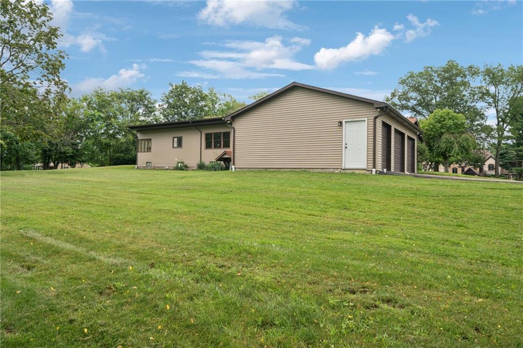 353 Linnwood Road Eighty Four, PA 15330 - Photo 35 of 36 a house view with a garden space