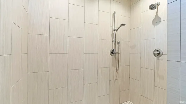 $2,811 | 2877 Leon Cove, Fort Wayne, IN 46845