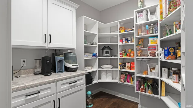 $2,811 | 2877 Leon Cove, Fort Wayne, IN 46845