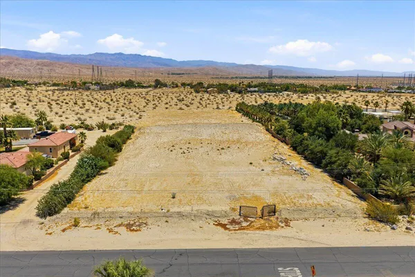 $450,000 | 30814 Desert Moon Drive, Thousand Palms, CA 92276