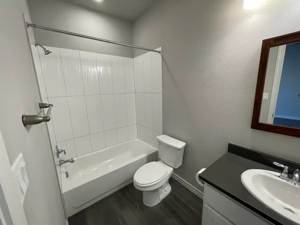 $1,650 | 107 Peruna Drive, Marble Falls, TX 78654