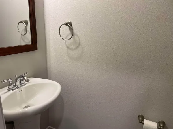 $1,650 | 107 Peruna Drive, Marble Falls, TX 78654