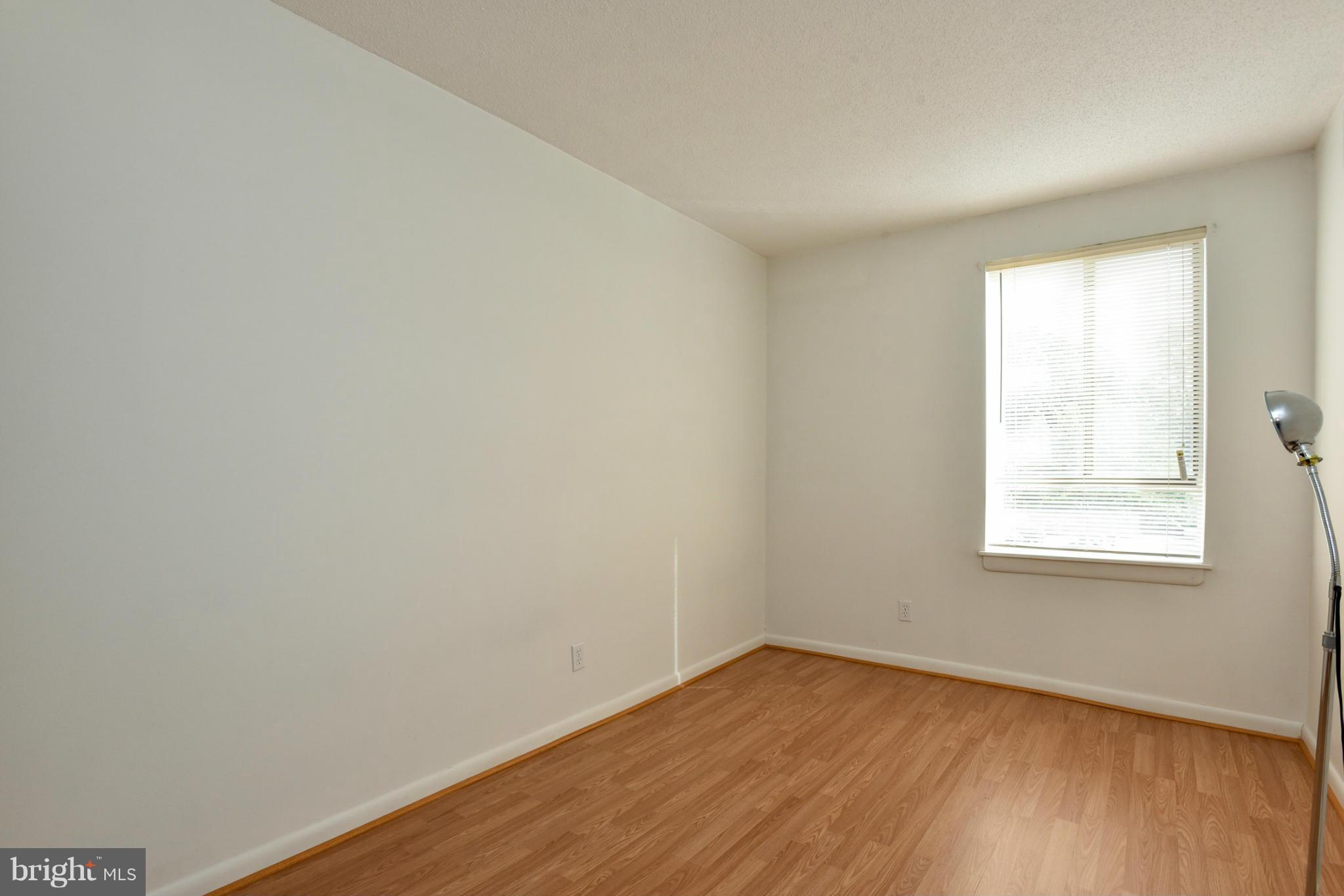 2202 Castle Rock Square, Unit 21C Reston, VA 20191 - Photo 14 of 23 Bedroom