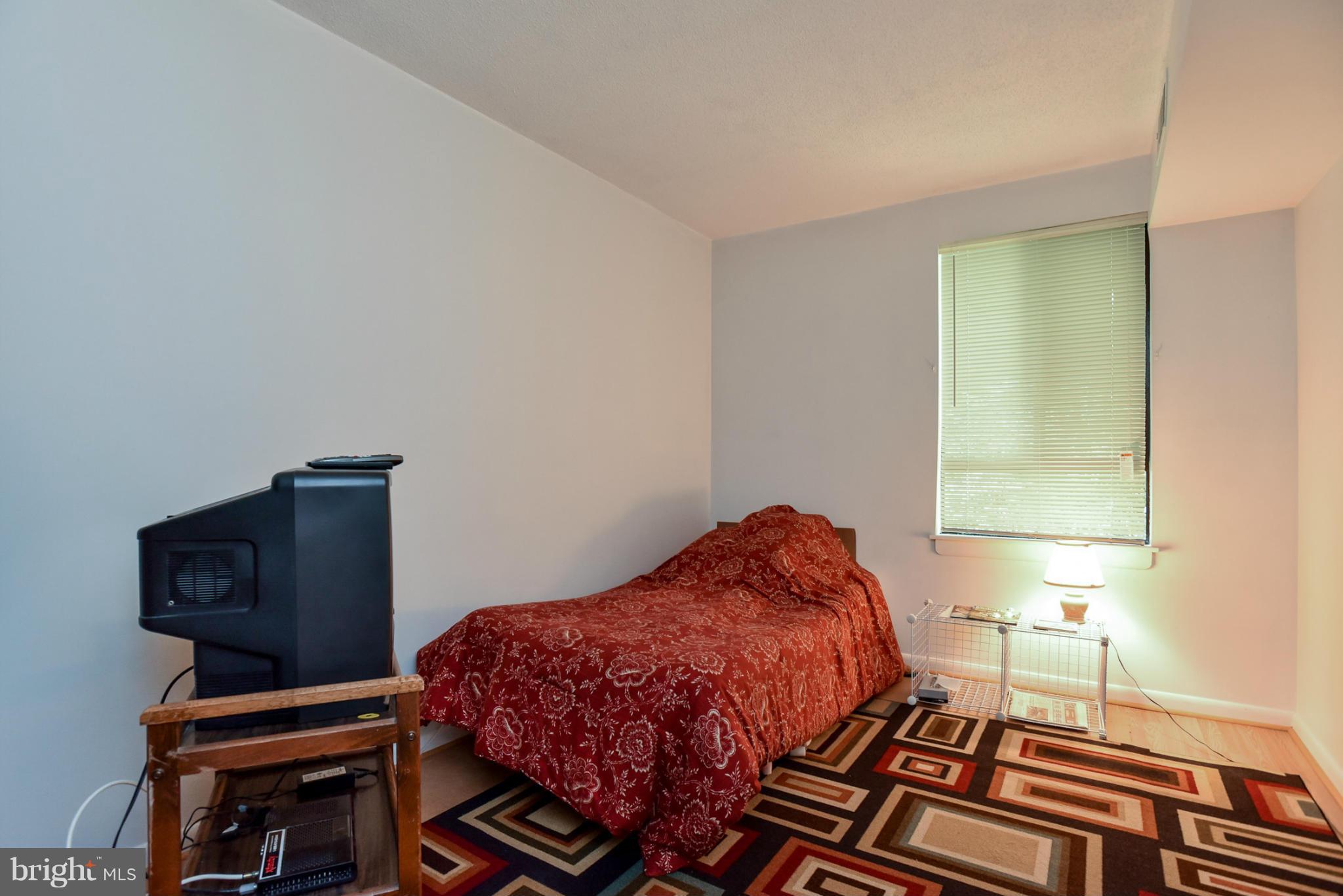2202 Castle Rock Square, Unit 21C Reston, VA 20191 - Photo 16 of 23 Bedroom