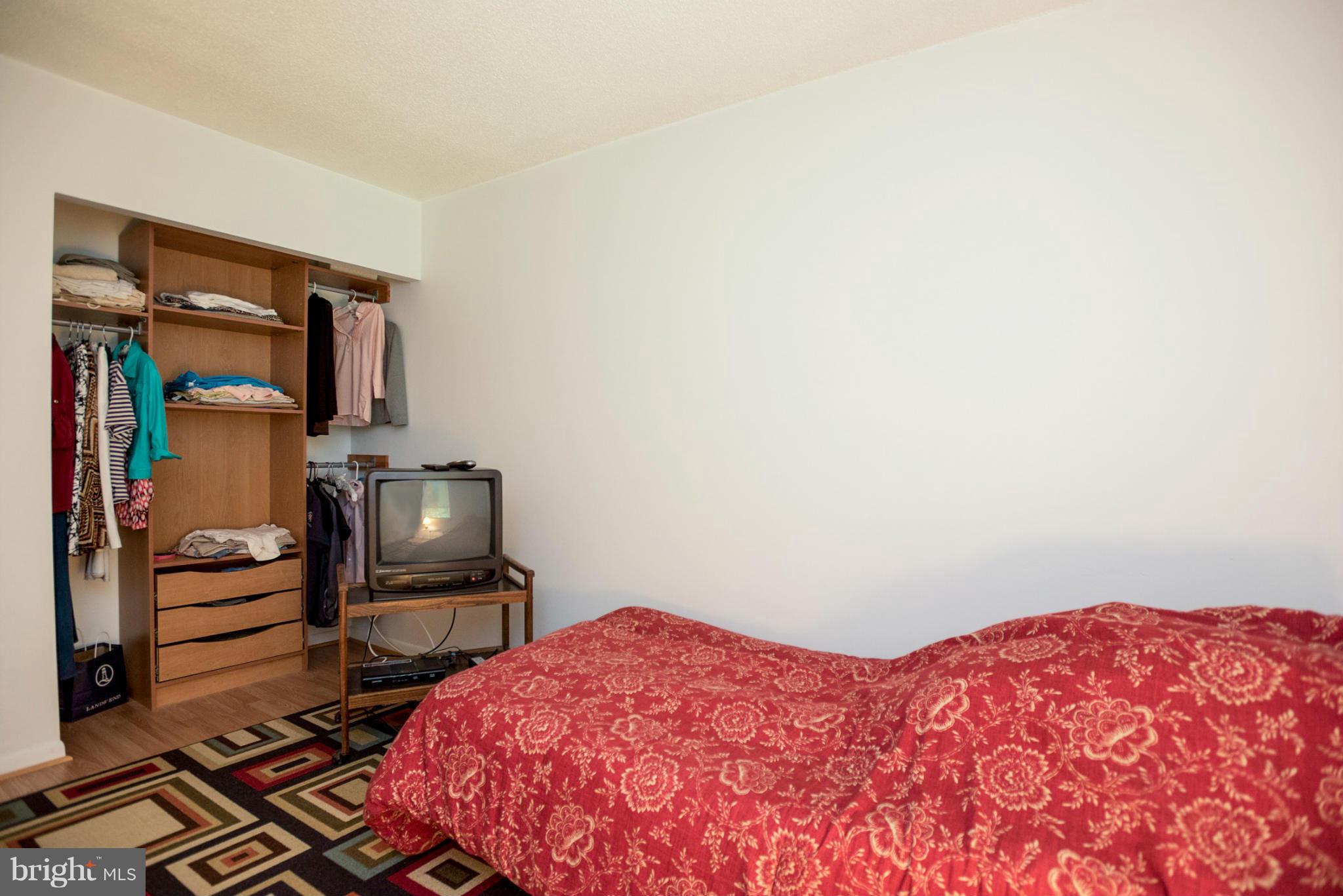 2202 Castle Rock Square, Unit 21C Reston, VA 20191 - Photo 17 of 23 Bedroom