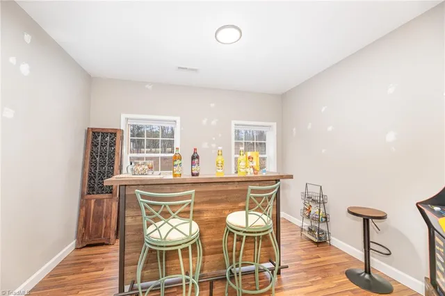 $370,000 | 157 Midvalley Court, Lexington, NC 27295