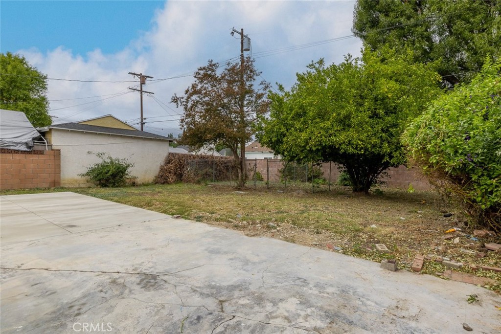 18919 Hart Street Reseda, CA 91335 - Photo 21 of 23