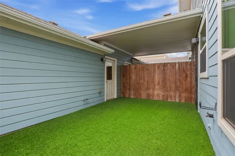 $725,000 | 2925 Zach Scott Street, Austin, TX 78723