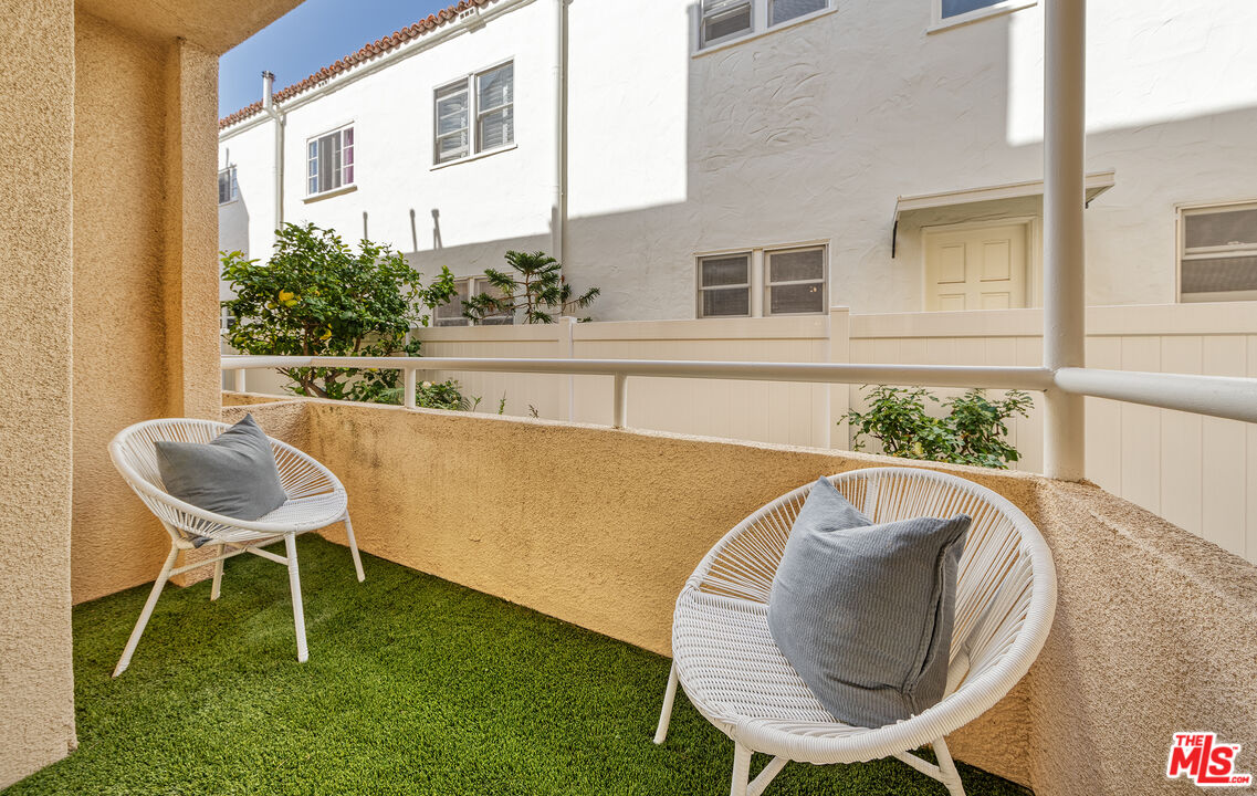 1239 9th Street, Unit 4 Santa Monica, CA 90401 - Photo 25 of 55