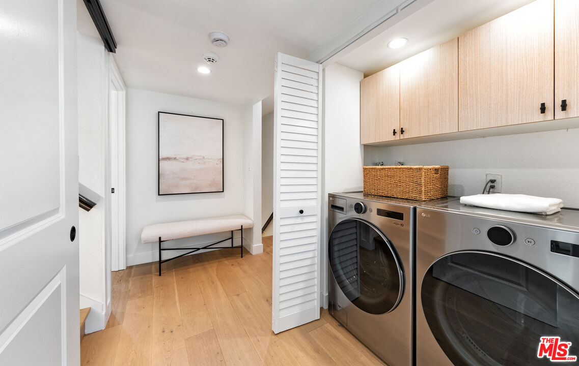 1239 9th Street, Unit 4 Santa Monica, CA 90401 - Photo 32 of 55