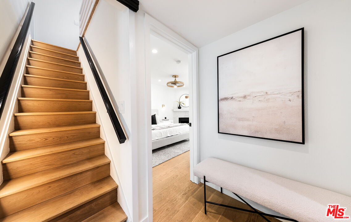 1239 9th Street, Unit 4 Santa Monica, CA 90401 - Photo 45 of 55