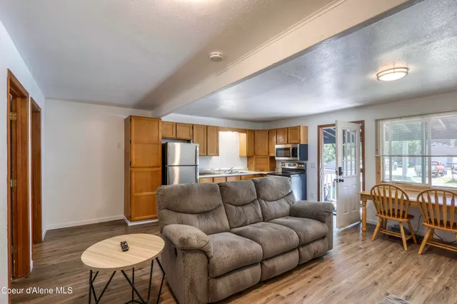 $749,000 | 517-555 North Stephen Street, Clark Fork, ID 83811