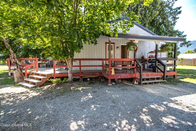 $749,000 | 517-555 North Stephen Street, Clark Fork, ID 83811