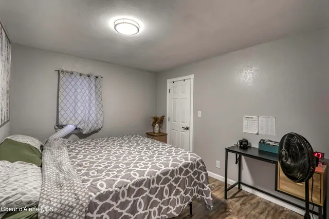 $749,000 | 517-555 North Stephen Street, Clark Fork, ID 83811