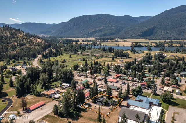 $749,000 | 517-555 North Stephen Street, Clark Fork, ID 83811