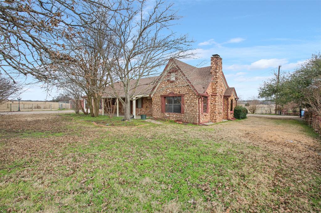 649 Highway 84 Fairfield, TX 75840 - Photo 9 of 39