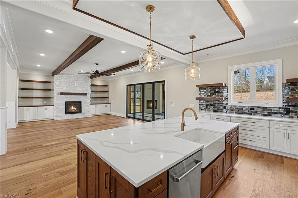 6827 Shields Drive Oak Ridge, NC 27310 - Photo 15 of 42 Gallery Image 15