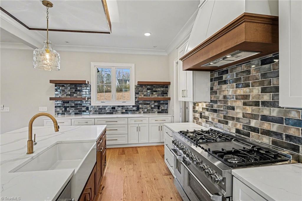 6827 Shields Drive Oak Ridge, NC 27310 - Photo 19 of 42 Gallery Image 19