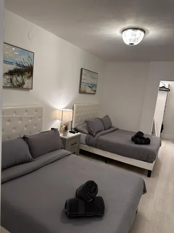 $695,000 | 2301 Collins Avenue, Unit 632, Miami Beach, FL 33139