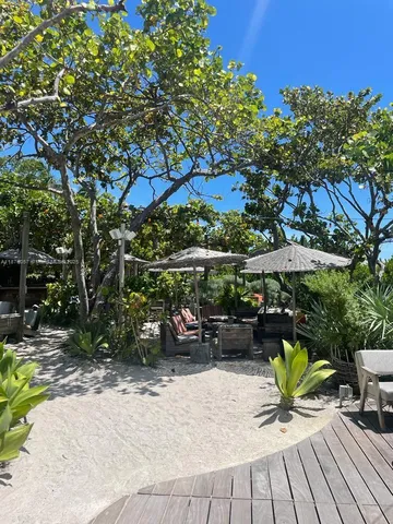 $695,000 | 2301 Collins Avenue, Unit 632, Miami Beach, FL 33139