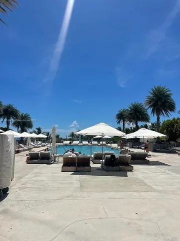 $695,000 | 2301 Collins Avenue, Unit 632, Miami Beach, FL 33139