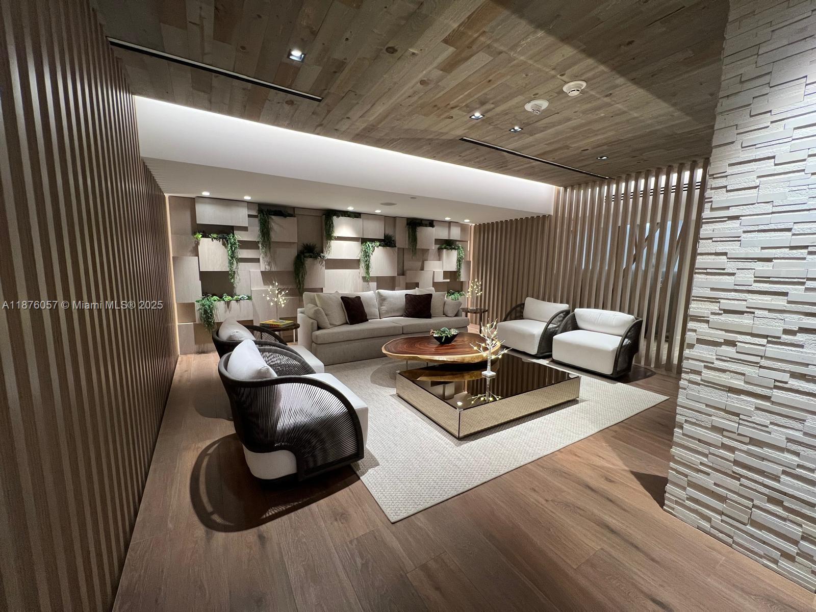 2301 Collins Avenue, Unit 632 Miami Beach, FL 33139 - Photo 4 of 27